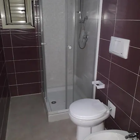 Tanoelvira 3* Reitani
