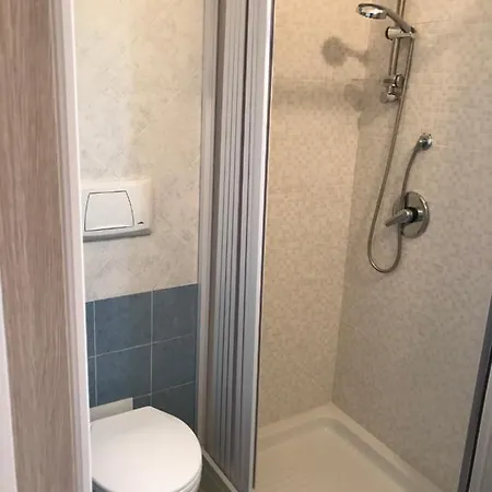 ゲストハウス Tanoelvira レイタニ